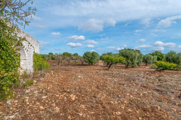 Image No.30-2 Bed Trullo for sale