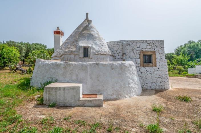 Image No.42-2 Bed Trullo for sale