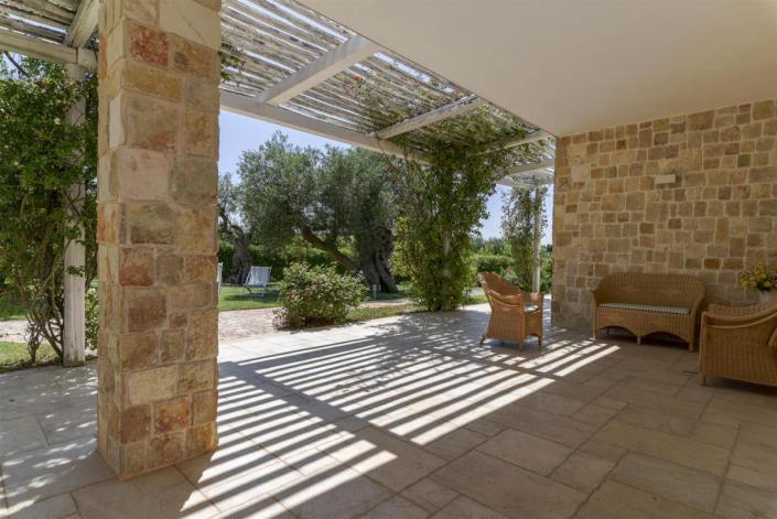 Image No.43-8 Bed Villa for sale