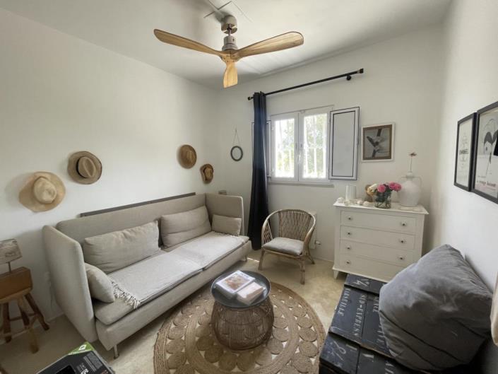 Image No.52-4 Bed Villa for sale