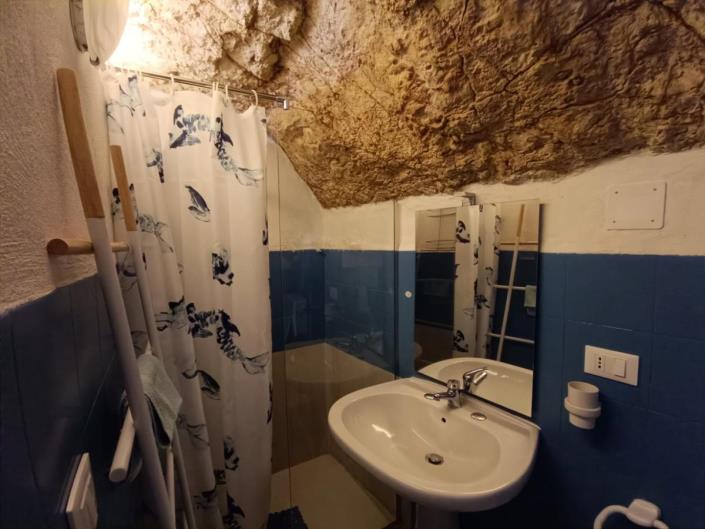 Image No.11-1 Bed Apartment for sale