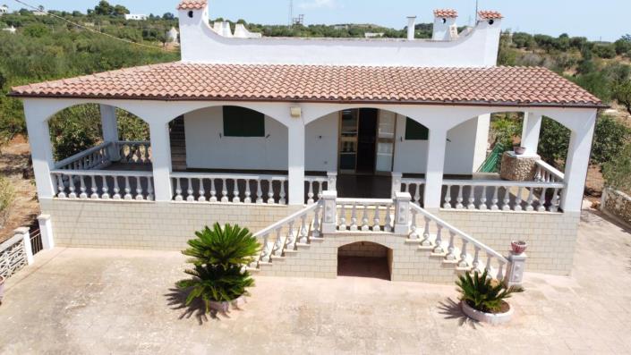 Image No.3-3 Bed Villa for sale