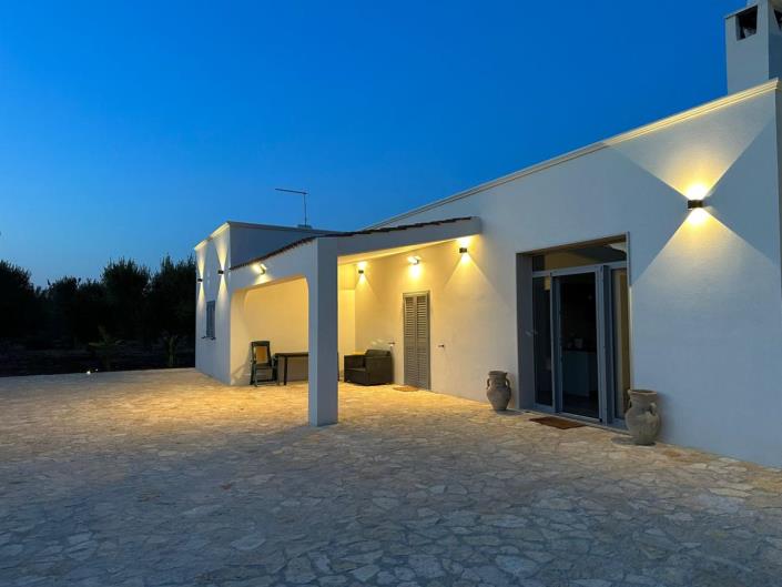 Image No.18-3 Bed Villa for sale