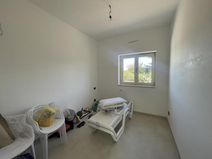 Image No.15-2 Bed Villa for sale