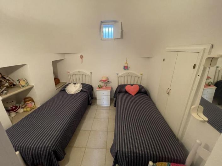 Image No.18-3 Bed Villa for sale