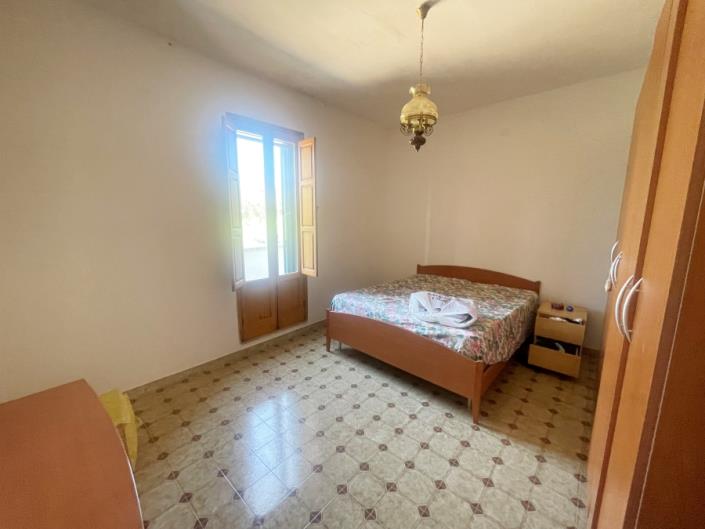 Image No.19-3 Bed Villa for sale