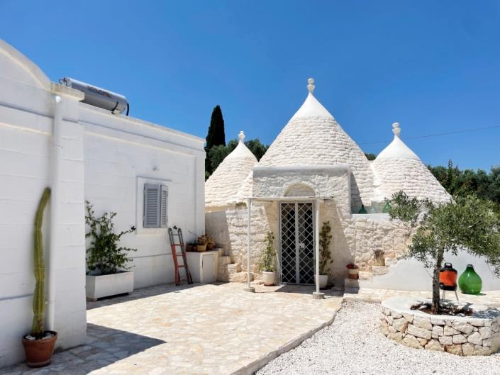 Image No.49-3 Bed Trullo for sale