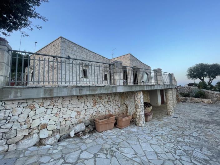 Image No.23-3 Bed Villa for sale