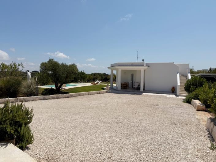 Image No.31-2 Bed Villa for sale