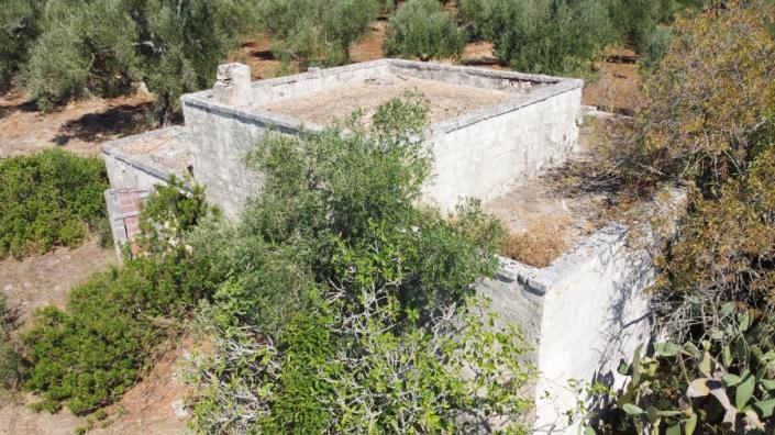 Image No.13-3 Bed Country House for sale