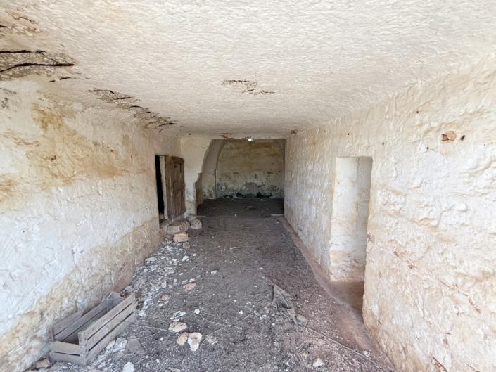 Image No.23-3 Bed Country House for sale