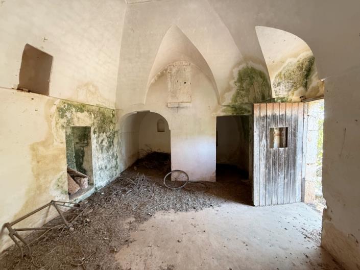 Image No.27-3 Bed Country House for sale