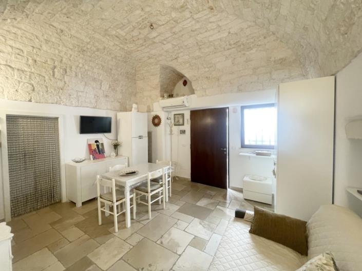 Image No.2-1 Bed Townhouse for sale