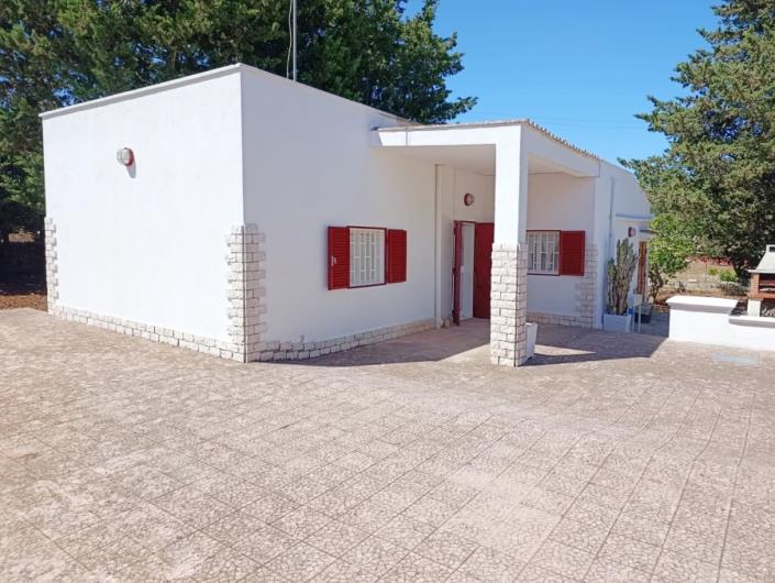 Image No.4-2 Bed Villa for sale