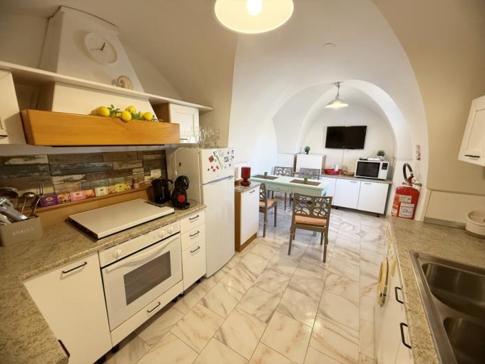 Image No.25-3 Bed Apartment for sale