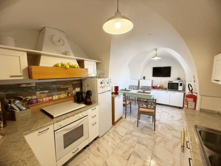 Image No.26-3 Bed Apartment for sale