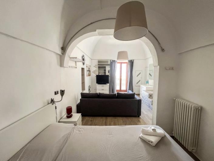 Image No.30-3 Bed Apartment for sale