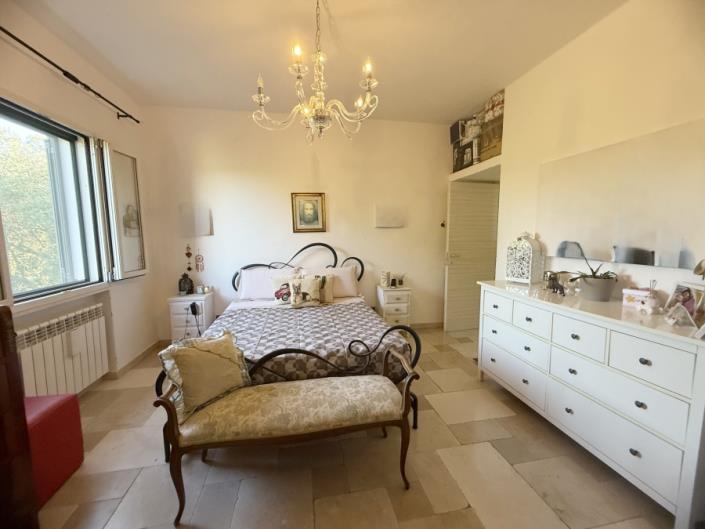 Image No.24-3 Bed House/Villa for sale