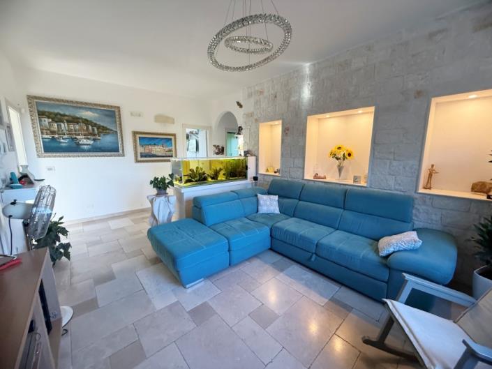 Image No.9-3 Bed House/Villa for sale