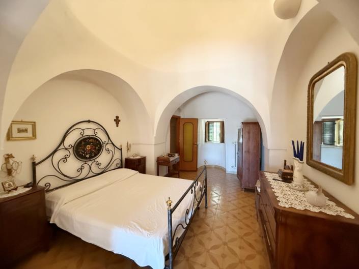 Image No.27-3 Bed Trullo for sale