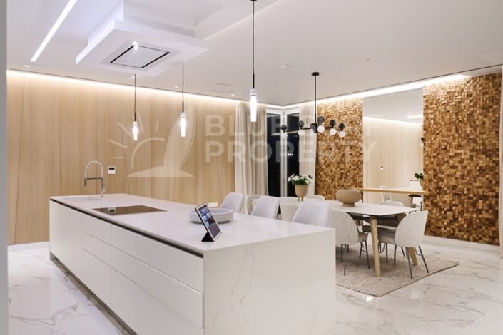 Image No.3-4 Bed Villa for sale