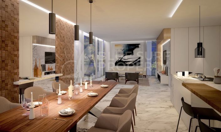 Image No.2-5 Bed Villa for sale