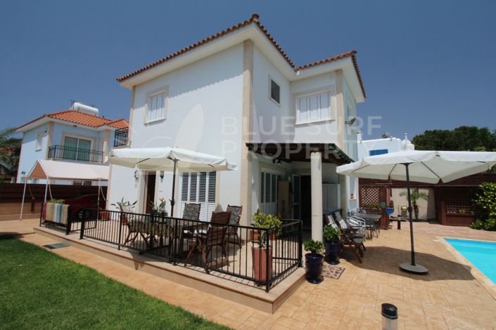 Image No.17-3 Bed Villa for sale