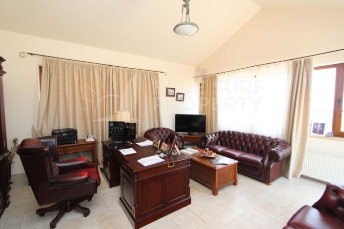 Image No.22-6 Bed Villa for sale