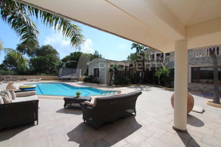 Image No.25-6 Bed Villa for sale