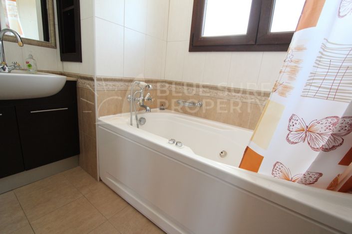 Image No.21-Villa de 4 chambres à vendre à Kapparis