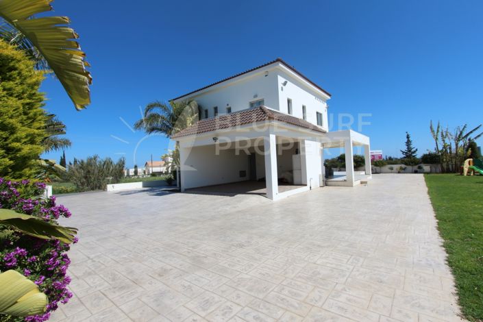Image No.3-5 Bed Villa for sale