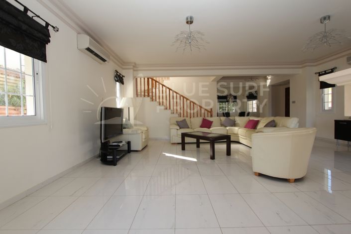 Image No.4-4 Bed Villa for sale