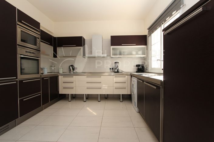 Image No.9-4 Bed Villa for sale