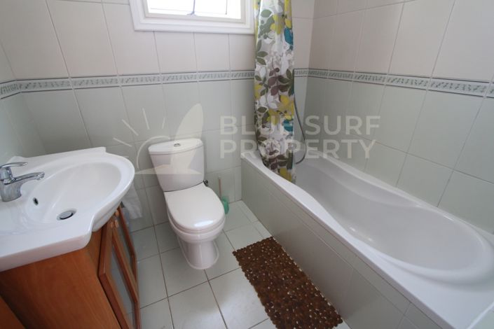 Image No.10-3 Bed Villa for sale