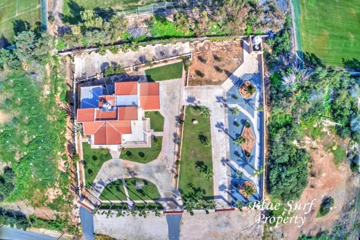 Image No.3-5 Bed Villa for sale