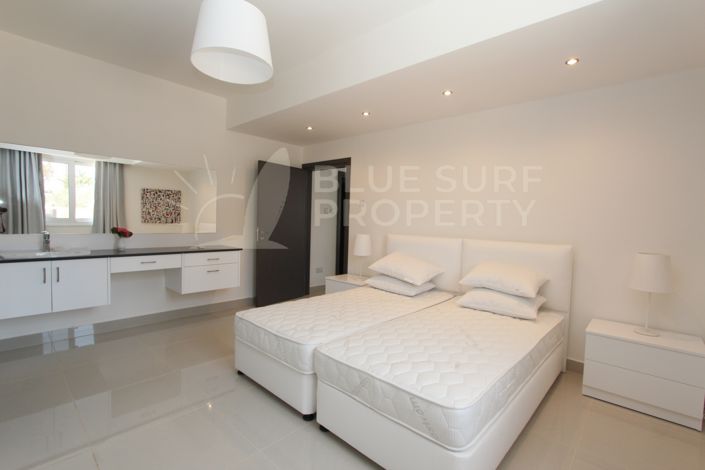 Image No.12-4 Bed Villa for sale