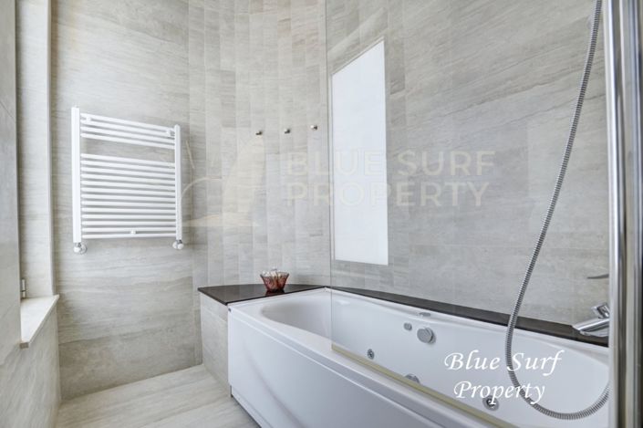 Image No.22-7 Bed Villa for sale