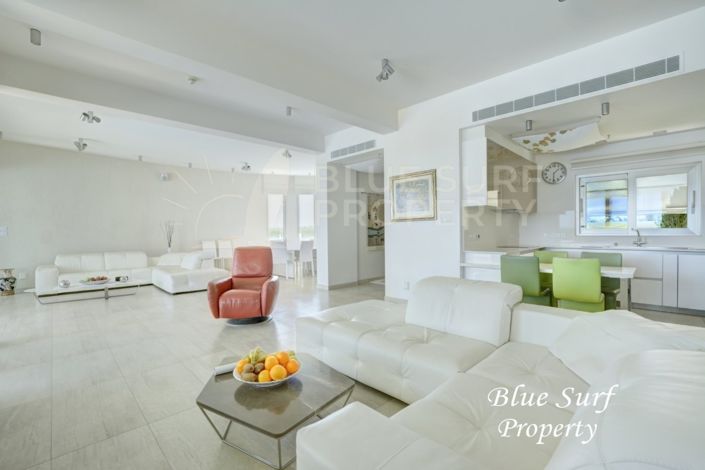 Image No.5-7 Bed Villa for sale