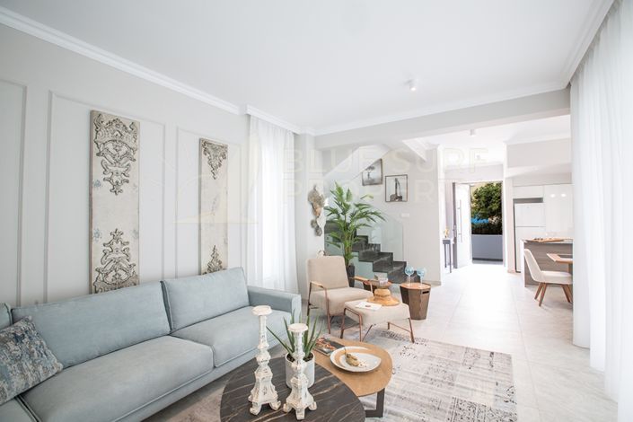 Image No.4-3 Bed Villa for sale