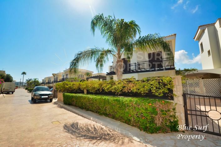 Image No.3-3 Bed Villa for sale