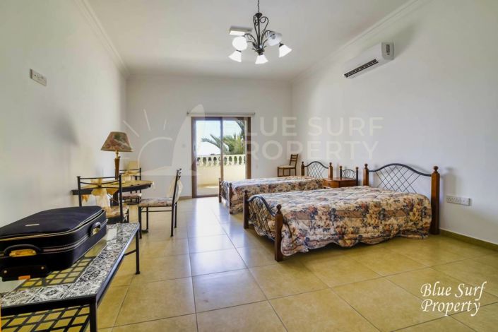 Image No.19-21 Bed Villa for sale