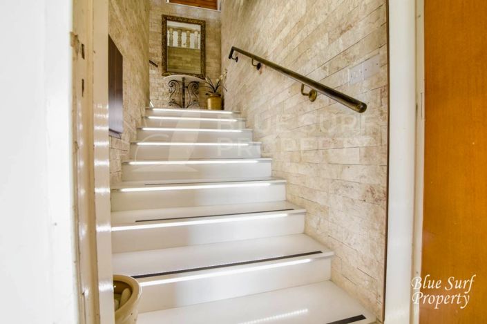 Image No.34-21 Bed Villa for sale