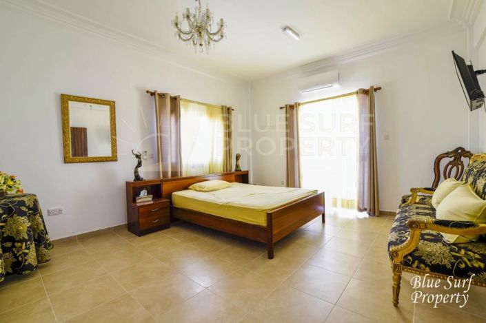 Image No.40-21 Bed Villa for sale