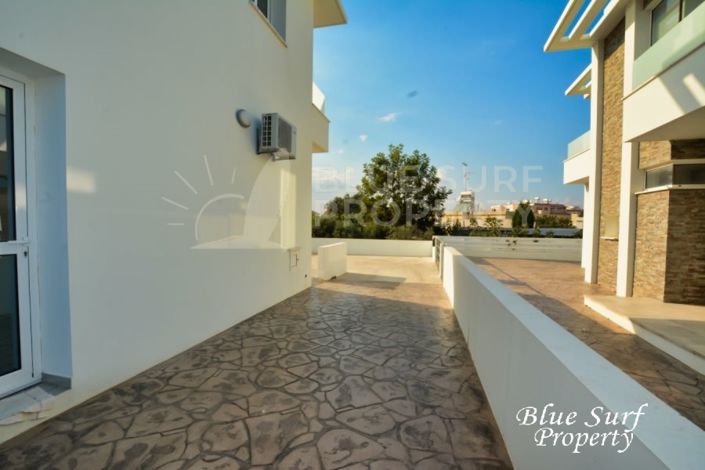 Image No.34-4 Bed Villa for sale