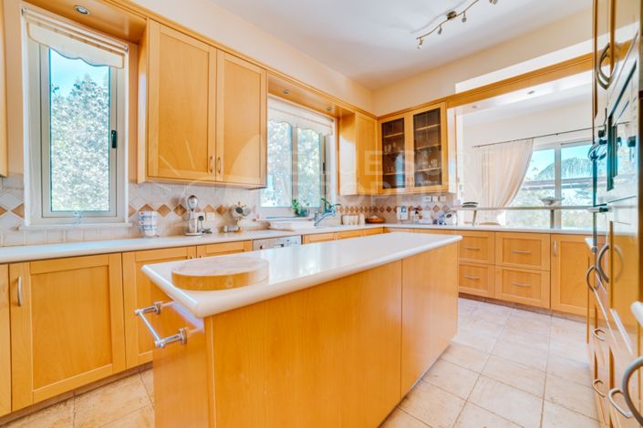 Image No.22-7 Bed Villa for sale