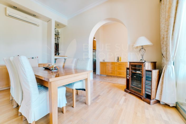 Image No.24-7 Bed Villa for sale