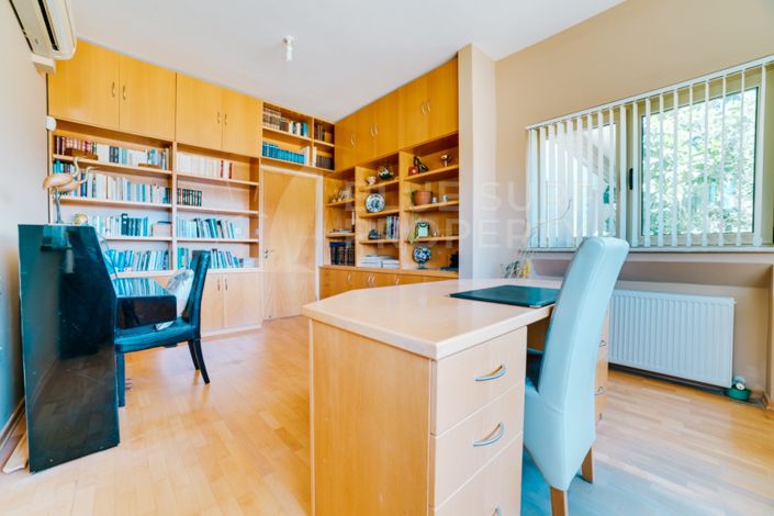 Image No.30-7 Bed Villa for sale