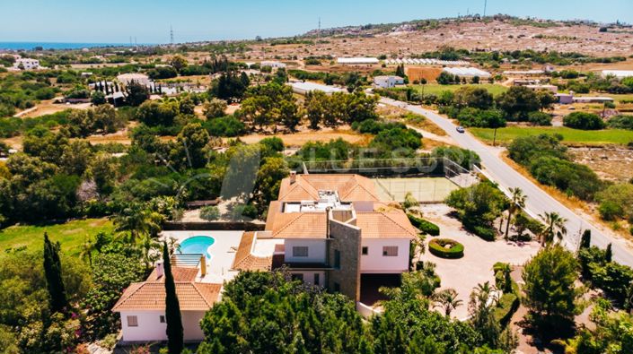 Image No.57-7 Bed Villa for sale