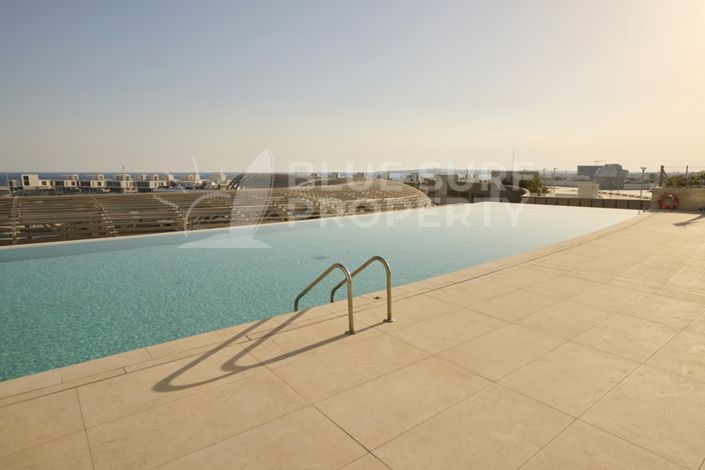 Image No.12-5 Bed Apartment for sale