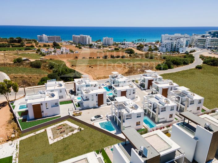 Image No.10-5 Bed Villa for sale